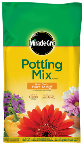 Miracle-Gro® Potting Mix (16 Qt)